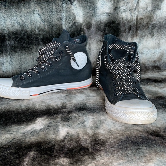 Converse high tops - Picture 2 of 4